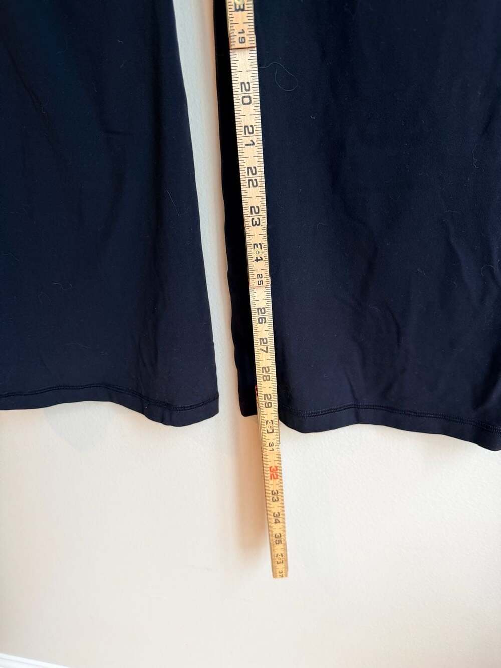 Aritzia Golden High-Rise Flare Leggings Black Size 10 - Picture 6 of 7